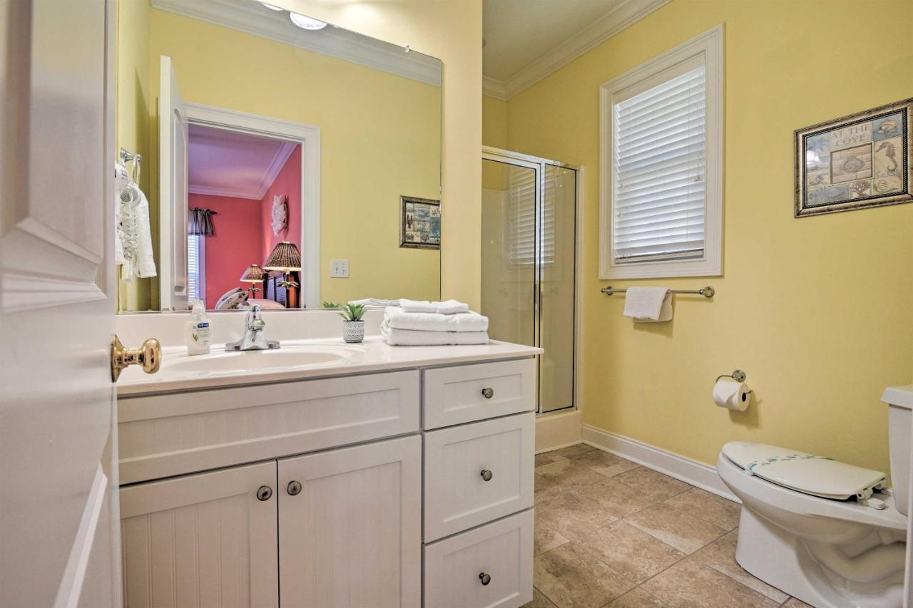 Charming Bermuda Bay Hideaway With Game Room! Myrtle Beach Exteriör bild