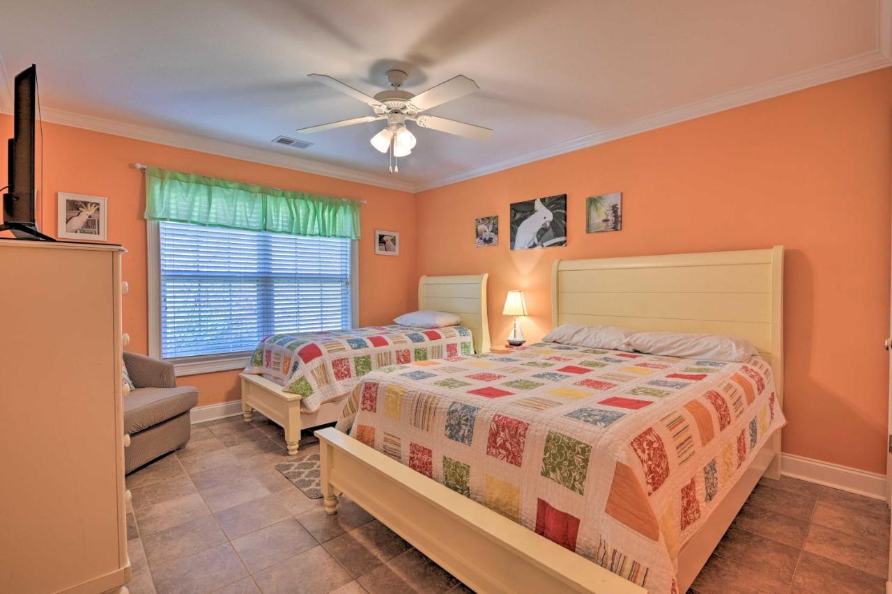 Charming Bermuda Bay Hideaway With Game Room! Myrtle Beach Exteriör bild