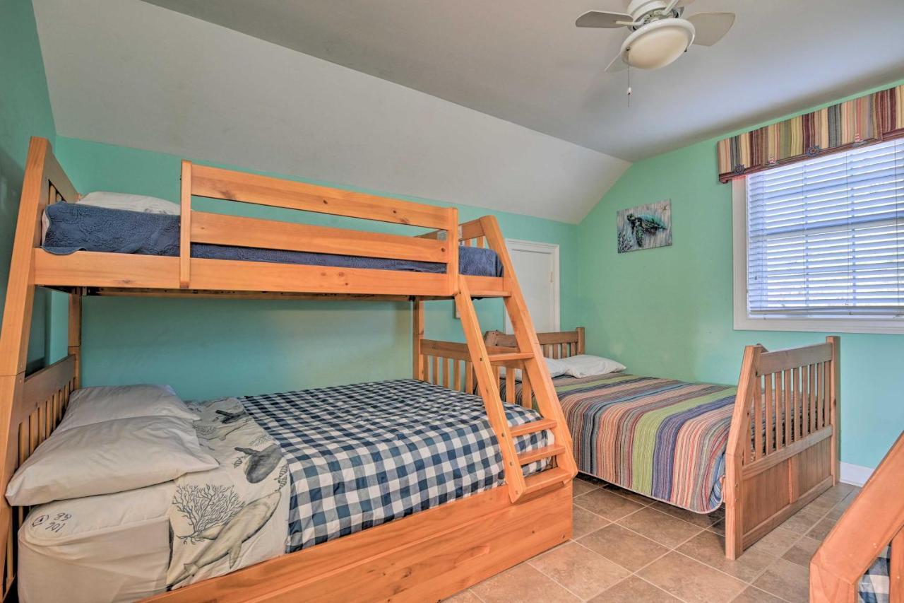Charming Bermuda Bay Hideaway With Game Room! Myrtle Beach Exteriör bild